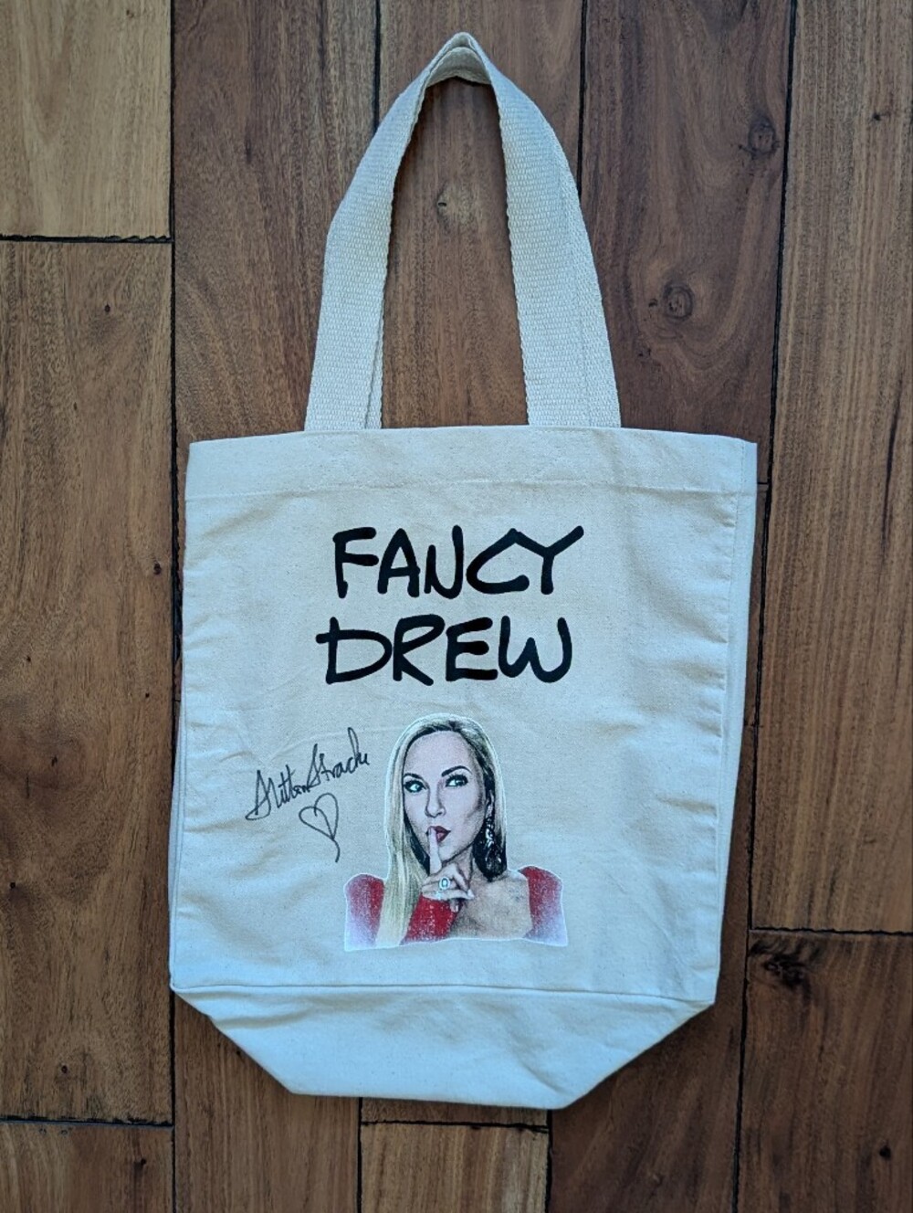 Sutton Stracke Autographed Fancy Drew Bag (OS)